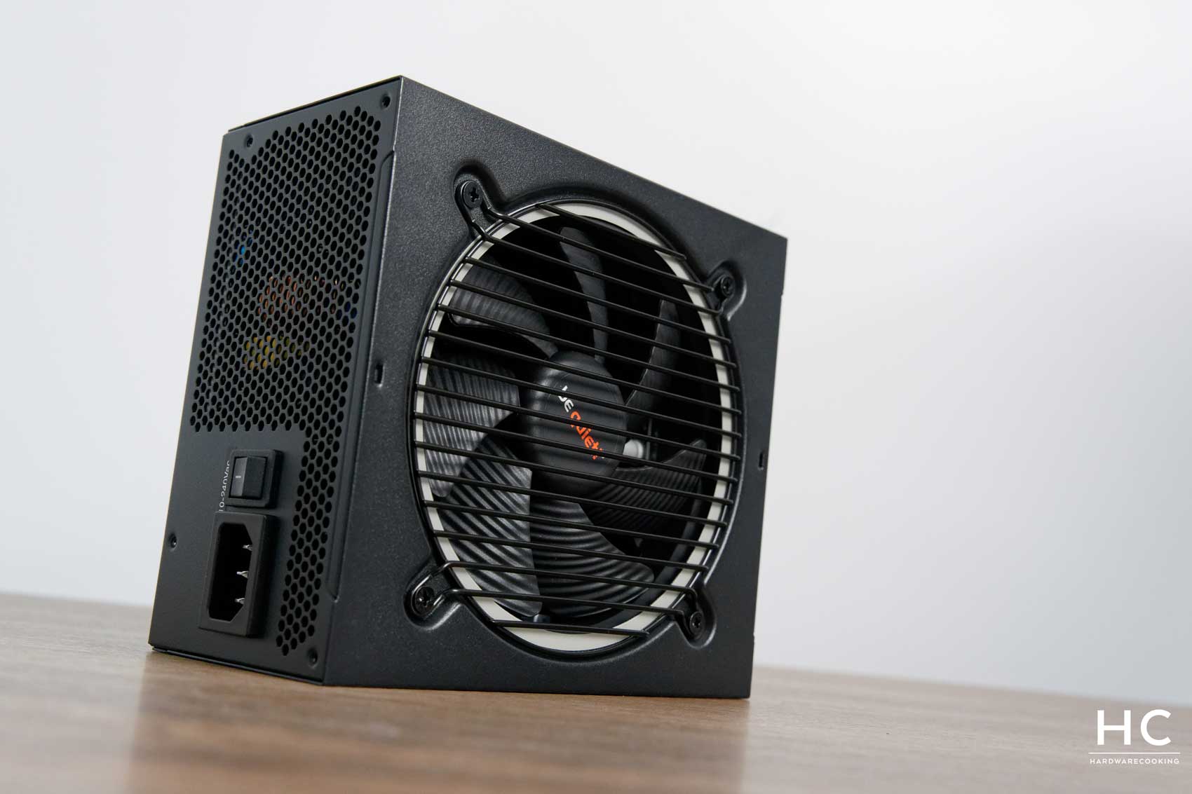 Be Quiet! Pure Power 12 M ATX 3.0 (PCIe 5.0) Fuente de alimentación 1000W